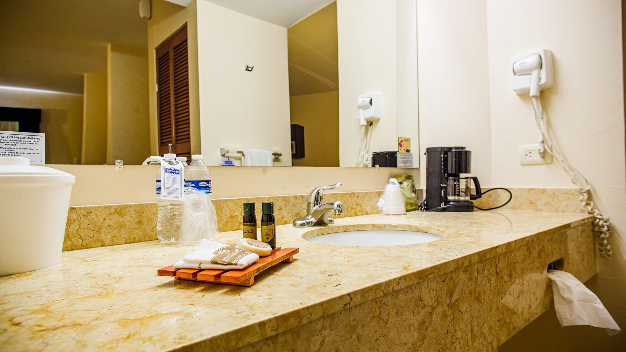 American Inn Hotel & Suites Delicias Exteriér fotografie