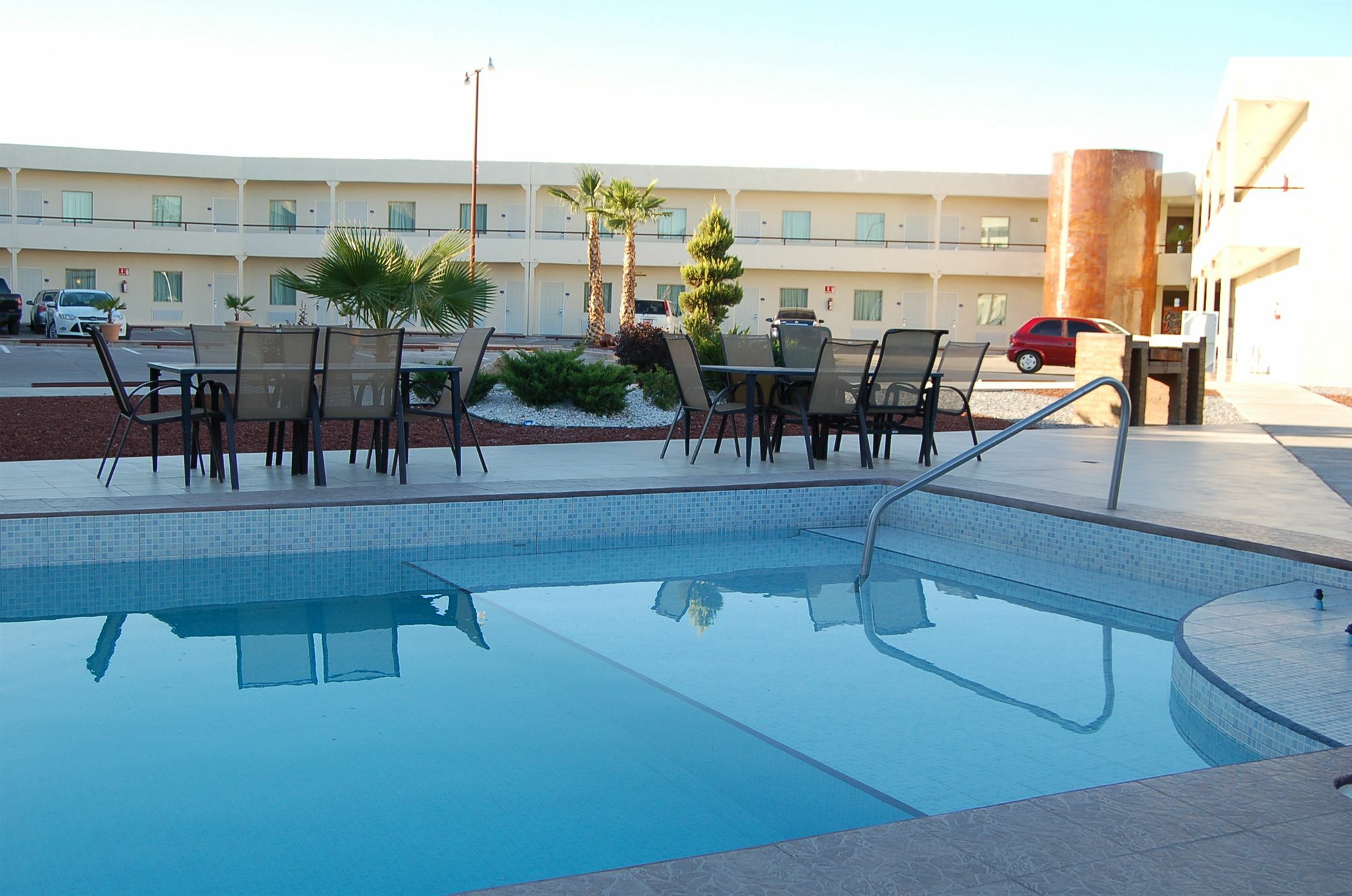 American Inn Hotel & Suites Delicias Exteriér fotografie